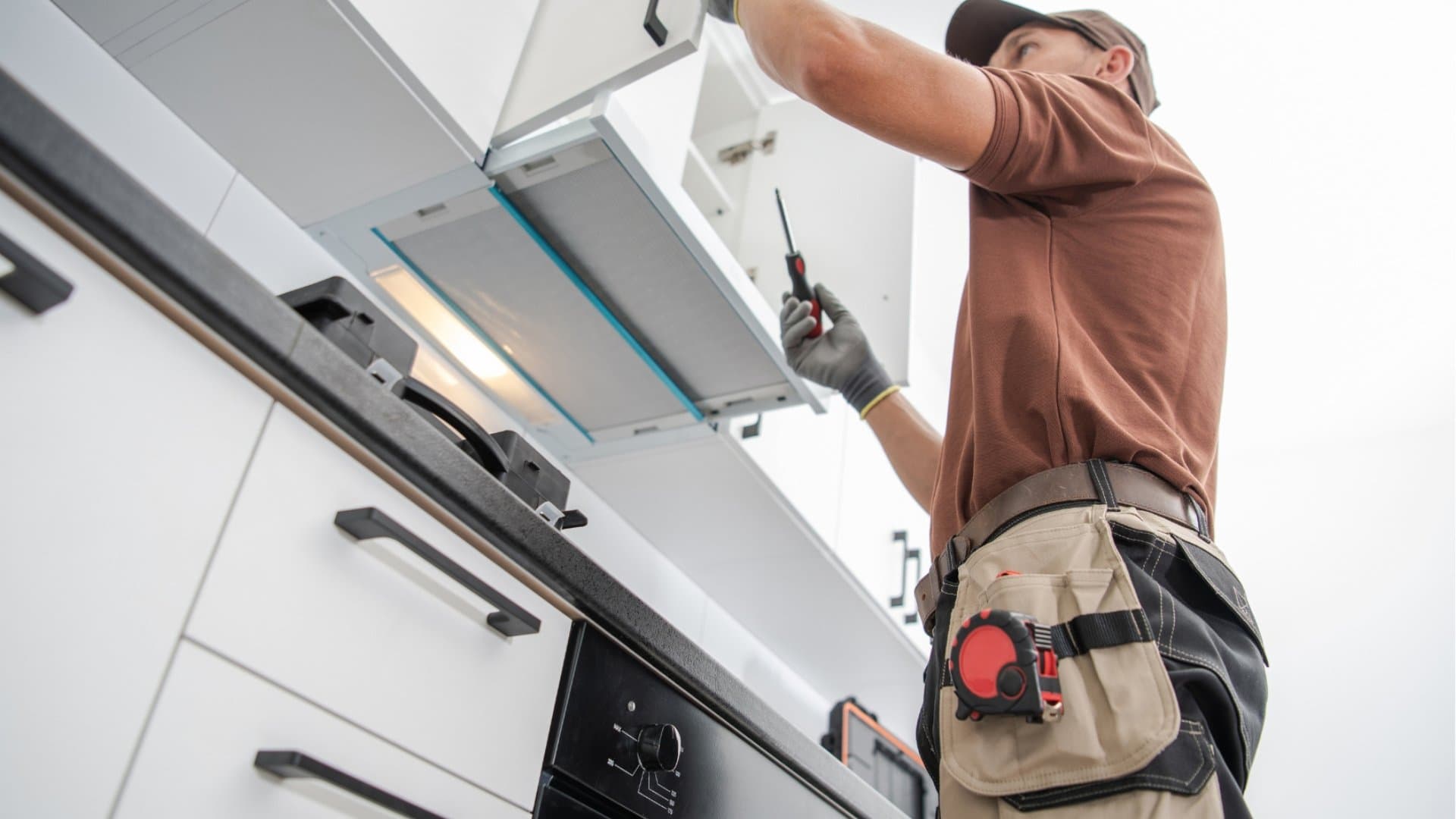 Labor Cost for Kitchen Remodel: What Contractors Charge